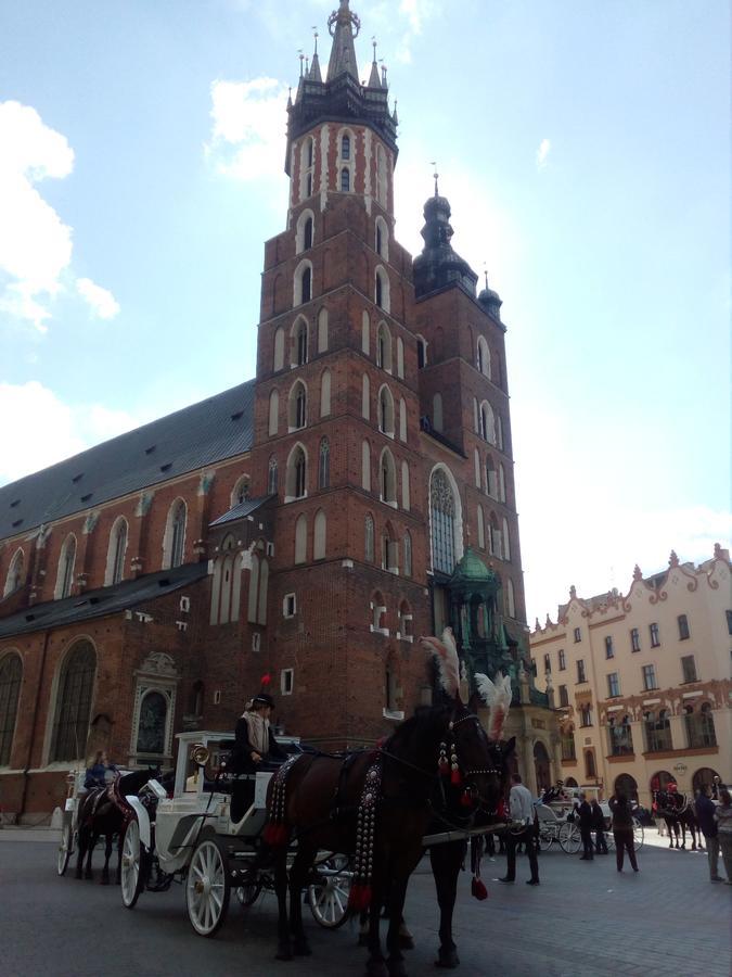 Margo Guest Rooms Krakow Ngoại thất bức ảnh
